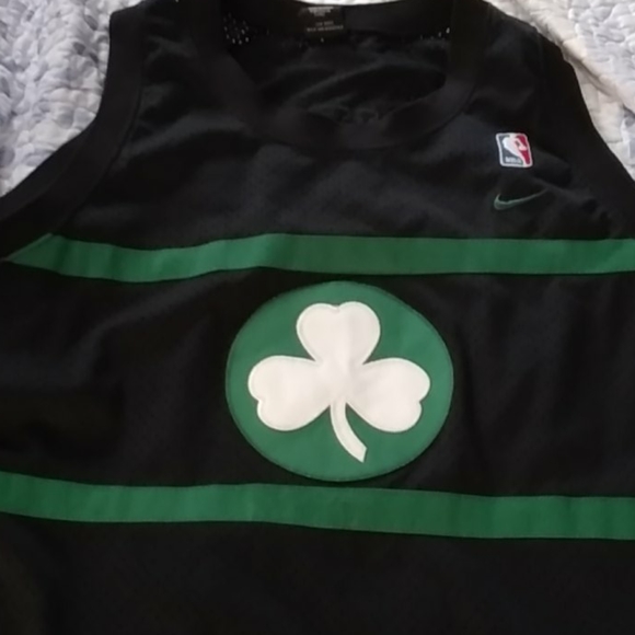 CELITICS   JERSEY - Picture 1 of 5